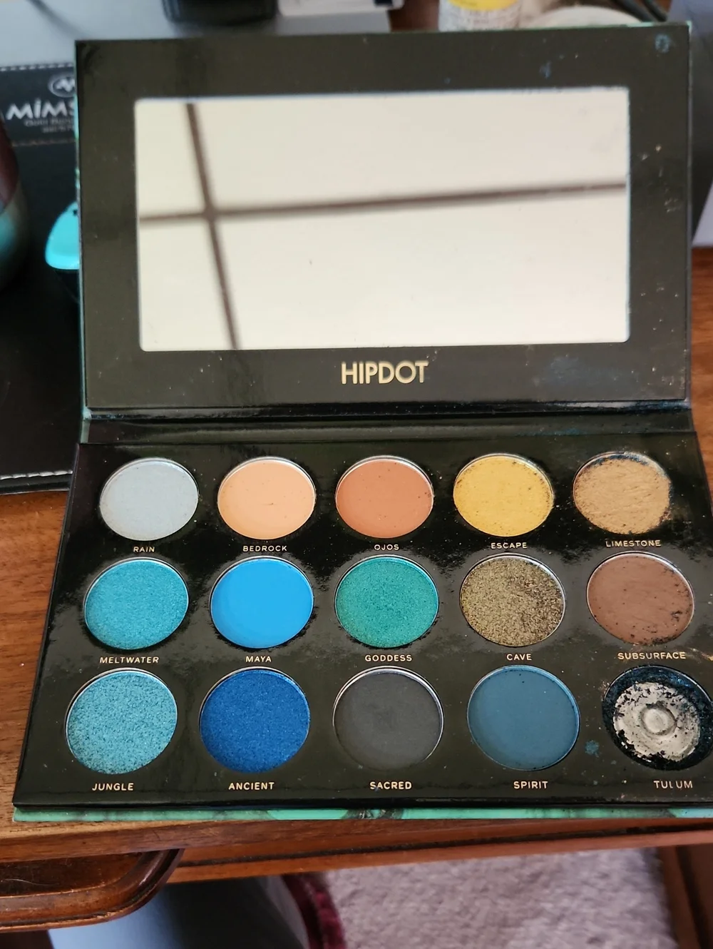 Hipdot Eye Shadow Pallet